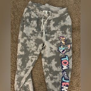 Tom and Jerry Sweat pants so fun! Great for a workout or around the house:)